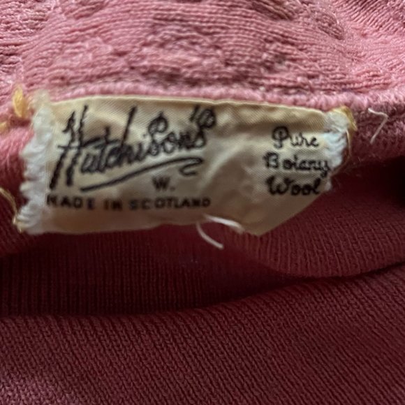 1950s coral jeweled cardigan with amazing stitching details - Picture 6 of 6